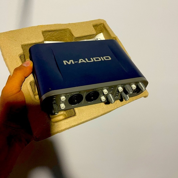 Audio equipment studio gear streaming and more !!! - Picture 5 of 5